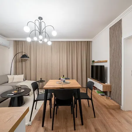 Appartement бизнес & арт - до панаира и капана