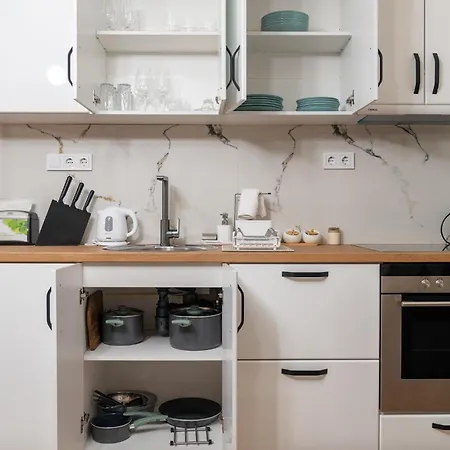 Appartement бизнес & арт - до панаира и капана *