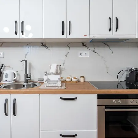 Appartement бизнес & арт - до панаира и капана