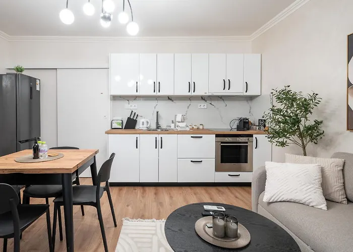 бизнес & арт - до панаира и капана Apartamento *